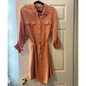 Stunning dusty peach dress 🍑 NEW